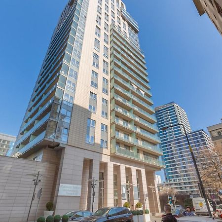 Platinum Towers Apartment With Parking By Renters Prestige Varşova Dış mekan fotoğraf