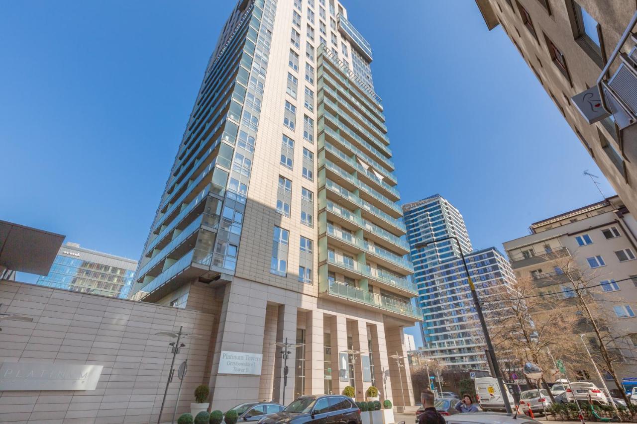 Platinum Towers Apartment With Parking By Renters Prestige Varşova Dış mekan fotoğraf